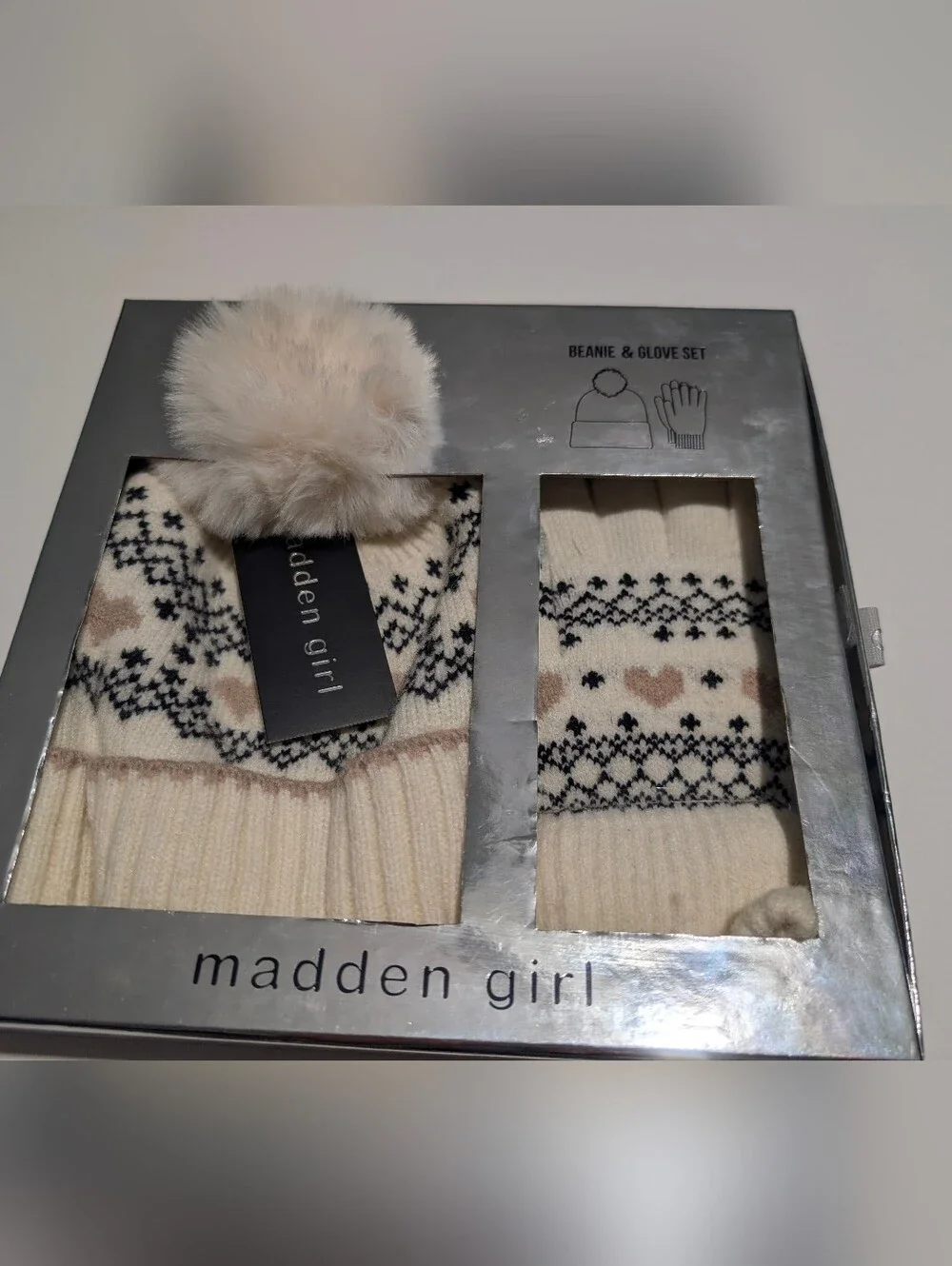Madden Girl Cream Knit Beanie & Gloves Pom Winter Set NIB